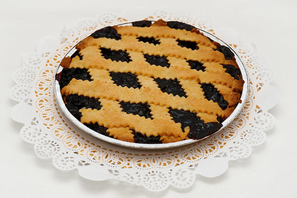 Tart with blackberry jam